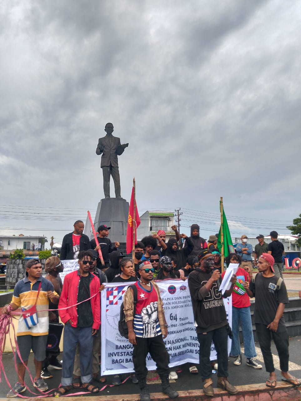 Aliansi Mahasiswa Papua Dan Front Rakyat Indonesia Gelar Aksi Untuk Tolak Proyek Strategis Nasional 9 IMG 20251201 WA0004